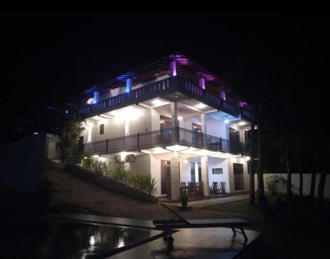 The Green Lagoon Villa Hikkaduwa Exterior photo
